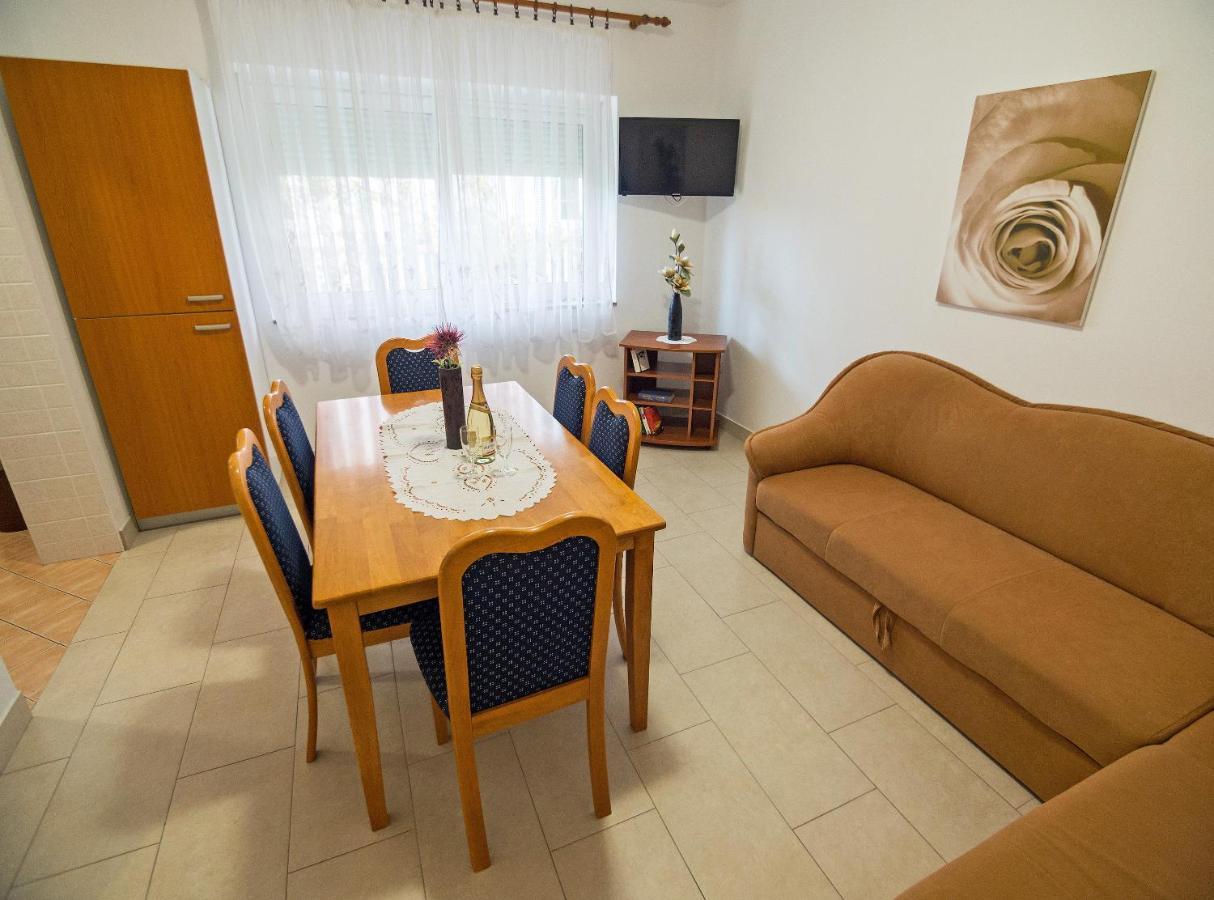 Apartments Bene Banjol Kültér fotó