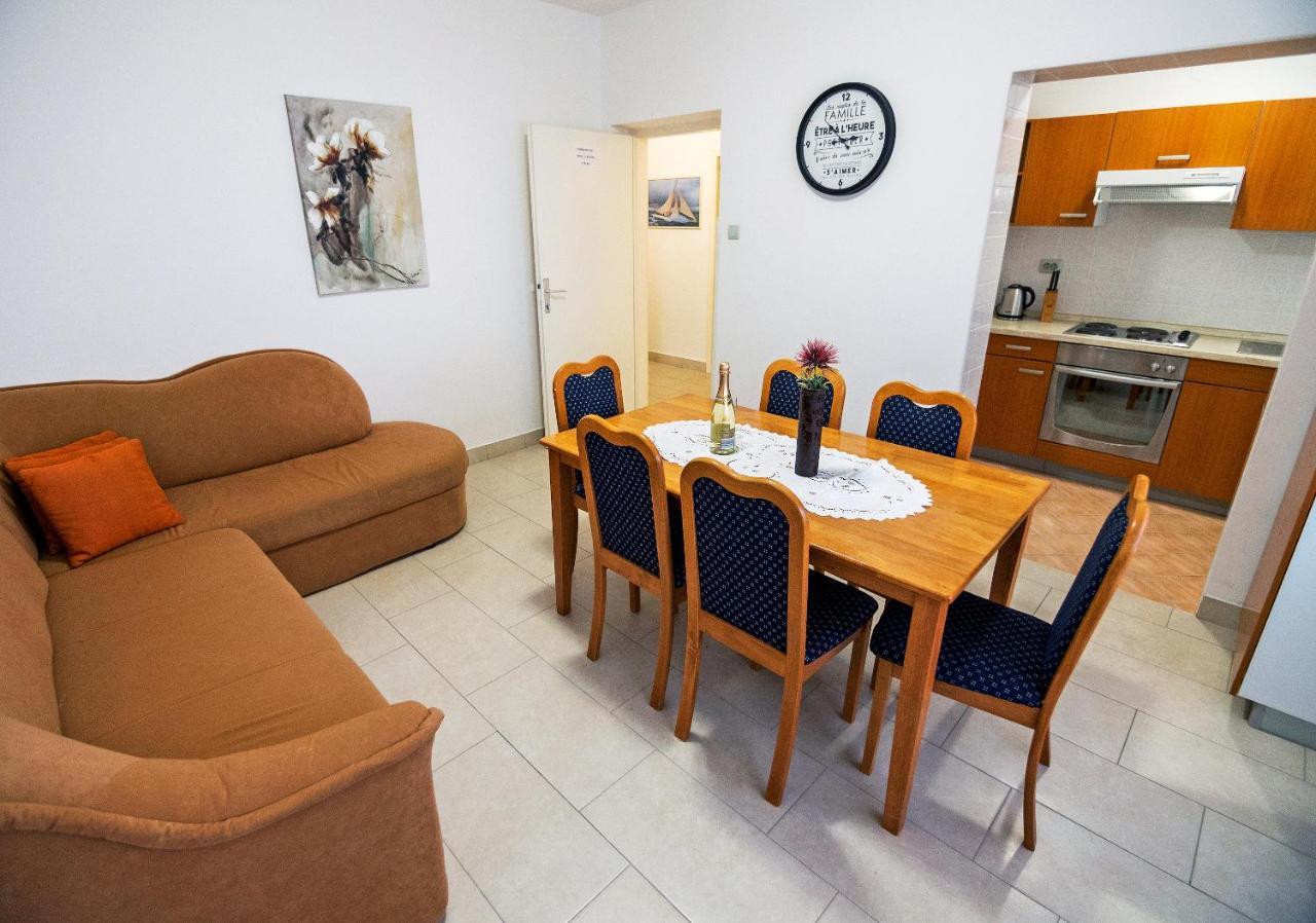 Apartments Bene Banjol Kültér fotó