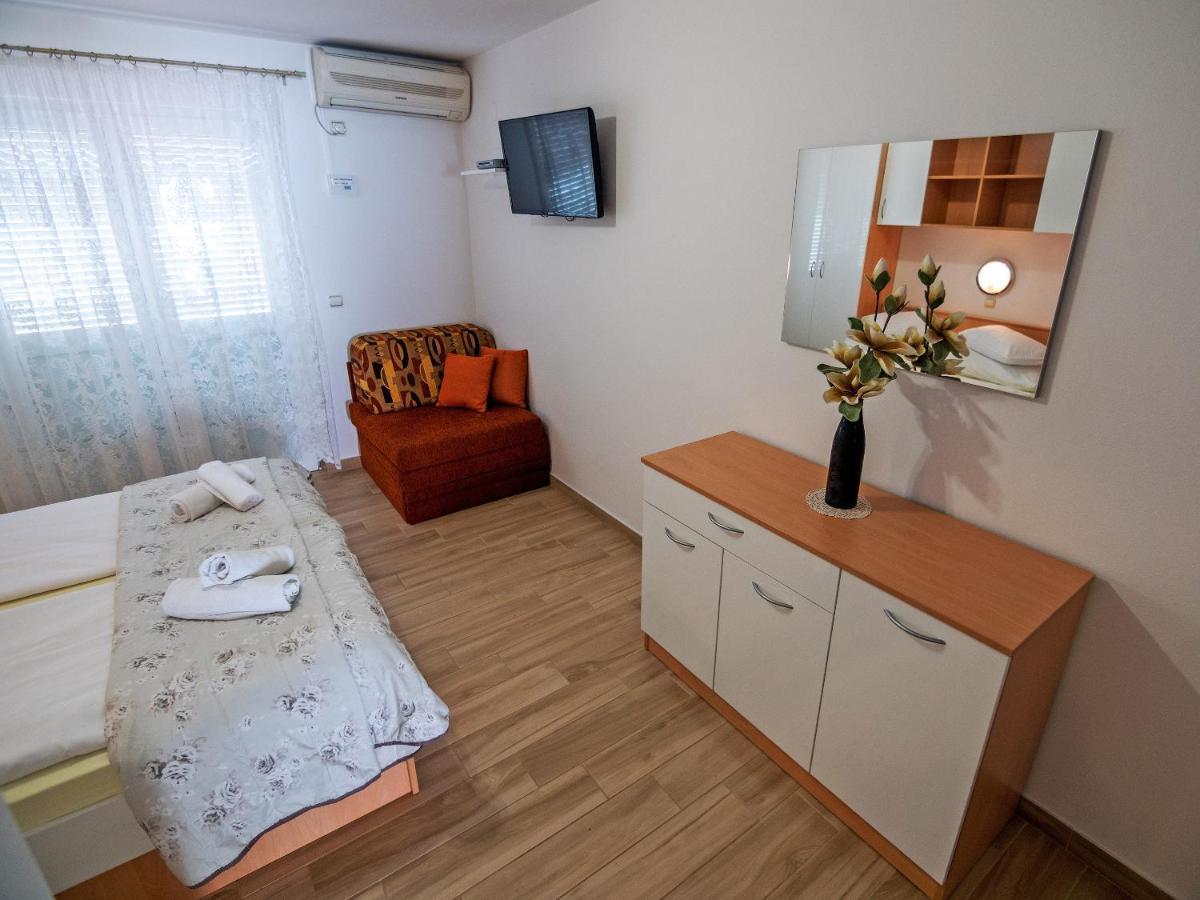 Apartments Bene Banjol Kültér fotó