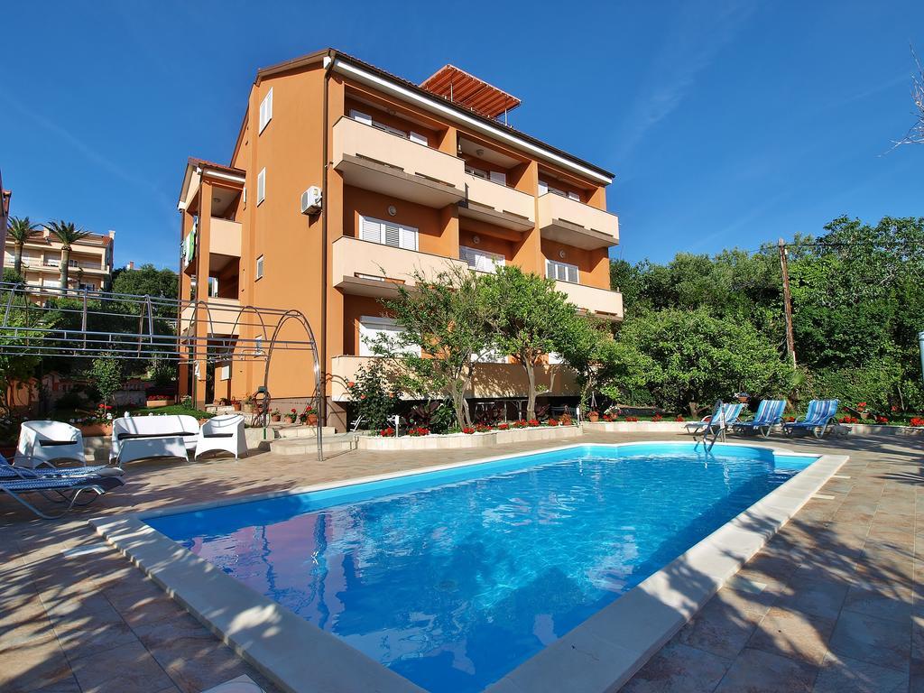 Apartments Bene Banjol Kültér fotó
